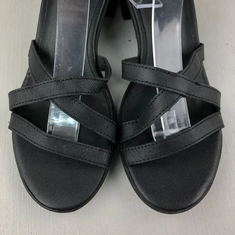 Eileen Fisher NWOT Women's Size 6.5 Noni Black Leather Open Toe Heeled Sandals